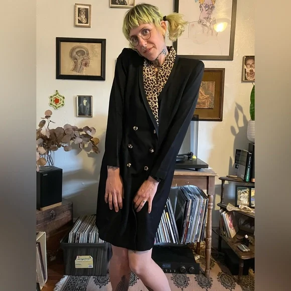 🐆 SOLD 🐆 Vintage Sassy Black Leopard Blazer Dress by Danny & Nicole ~ Size 8P - Picture 4 of 11